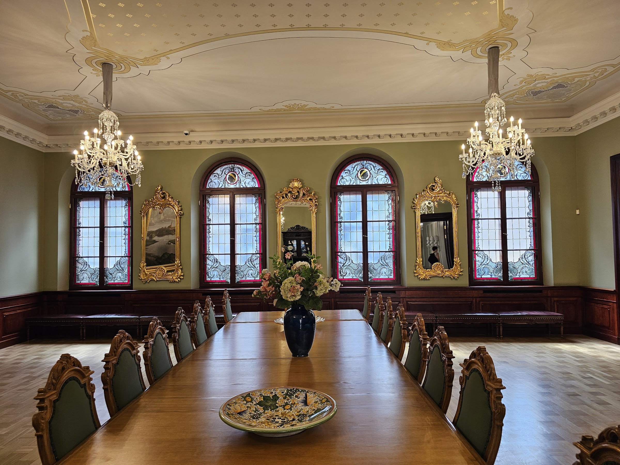 House of the Black Heads